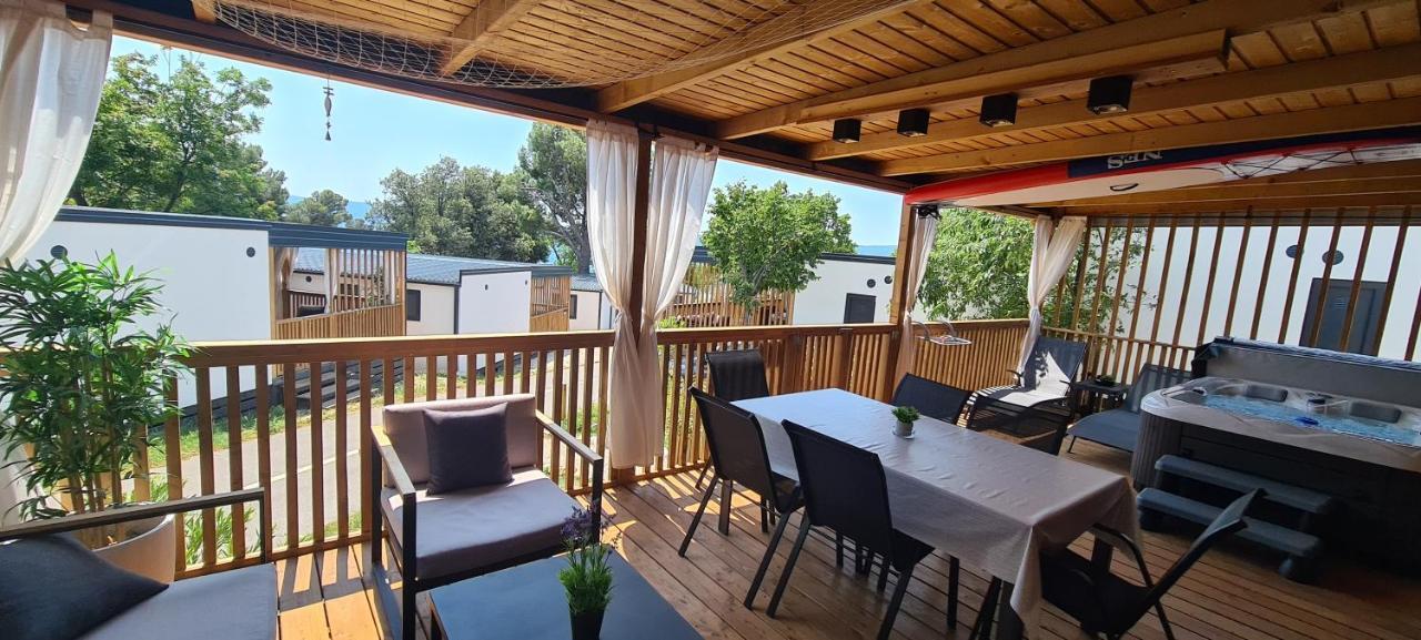 Mobile Home Kmz سيلتسي المظهر الخارجي الصورة